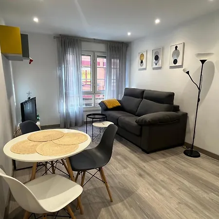 Daire Playa San Lorenzo - Garaje Opcional *